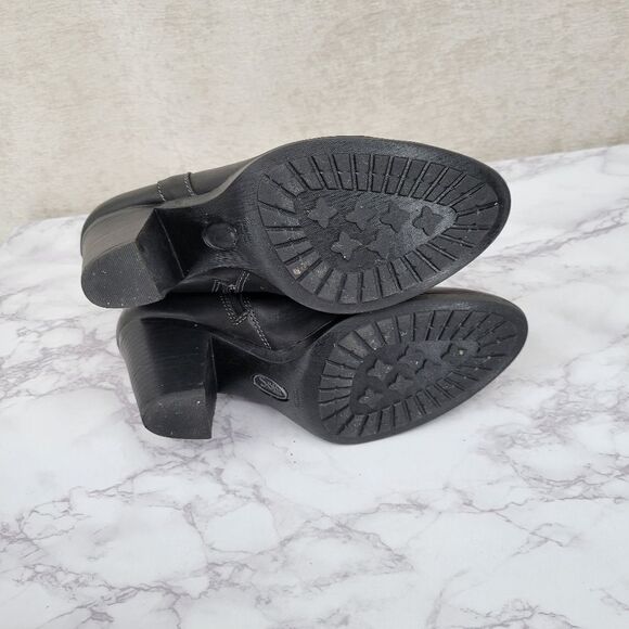 SOFFT Noreen Studded Black Leather Heeled Ankle Bootie 10M - Picture 9 of 14